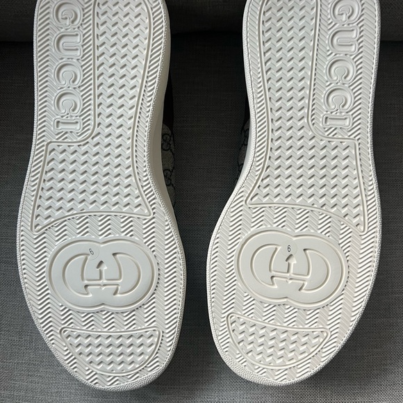 Never worn men’s Gucci sneakers, size 9 - Picture 6 of 6